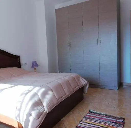 Nikos Apartament